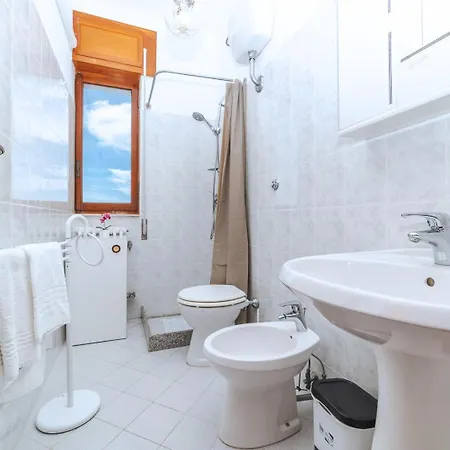 Casa Cesare Braico Centro 50m E Parcheggio Privato * Carovigno
